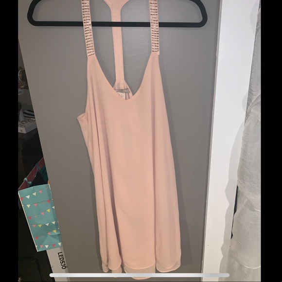 Blush dress - Picture 3 of 4